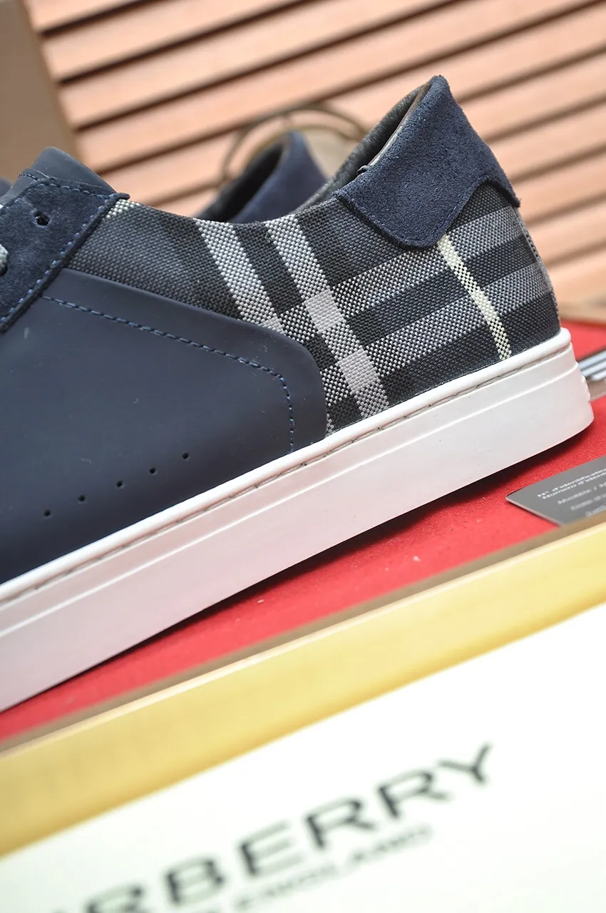 Men's shoes💰480💶[Burberry] (cowhide lining) classic low-top sneakers｜Imported cowhide with classic plaid fabric｜Cow leather lining｜Original outsole｜Fine workmanship and comfortable to wear Size: 38-44 (customized at 45)